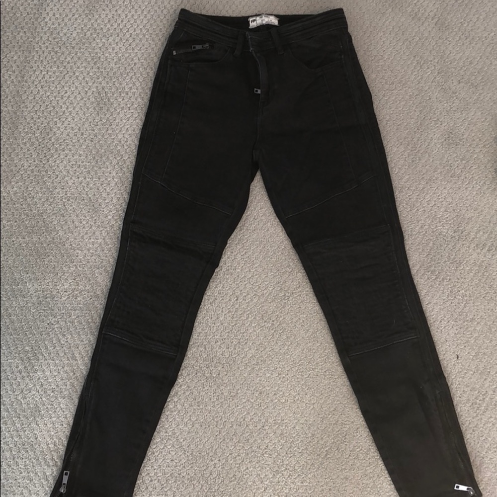 Free people black moto Jeans